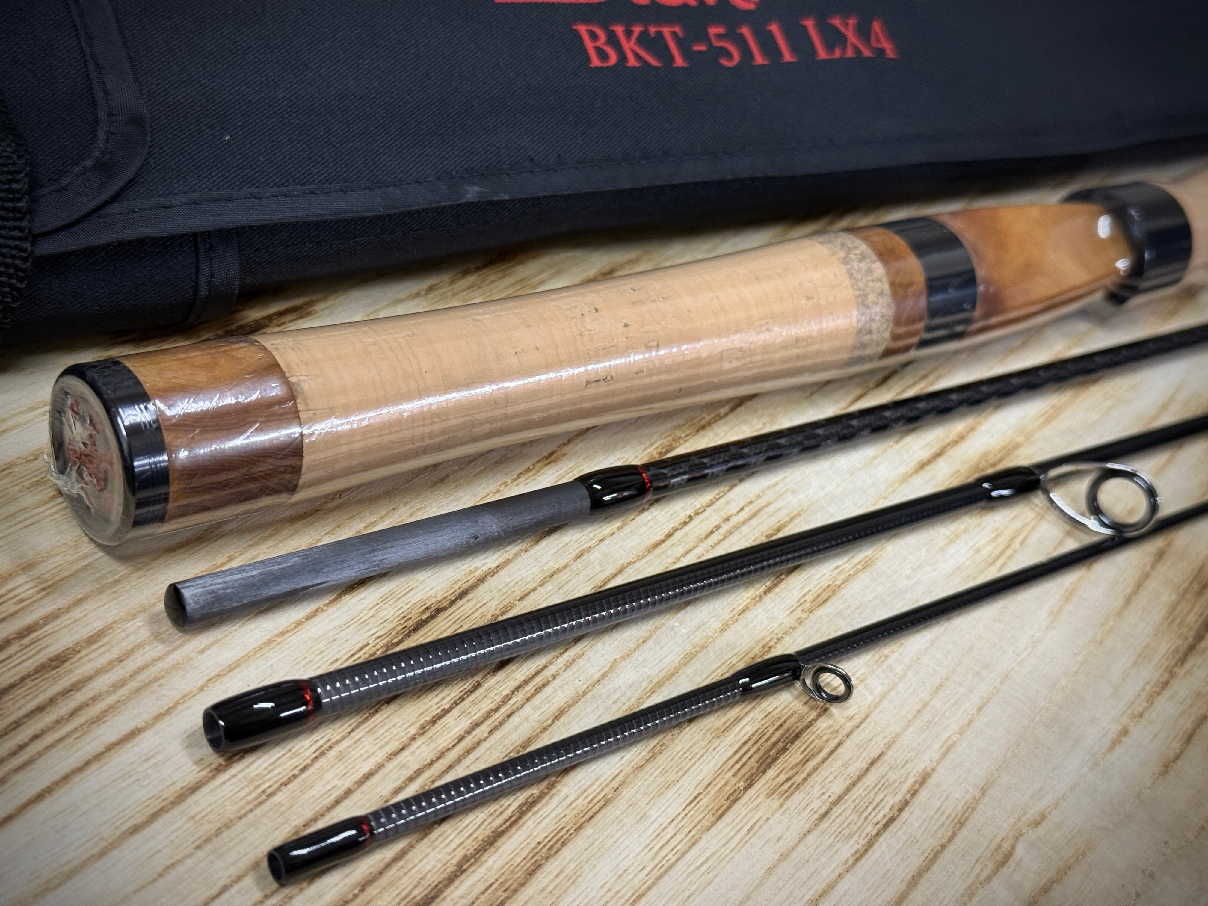 Спиннинг D-3 CUSTOM LURES BLAKISTON (TRAVEL)
